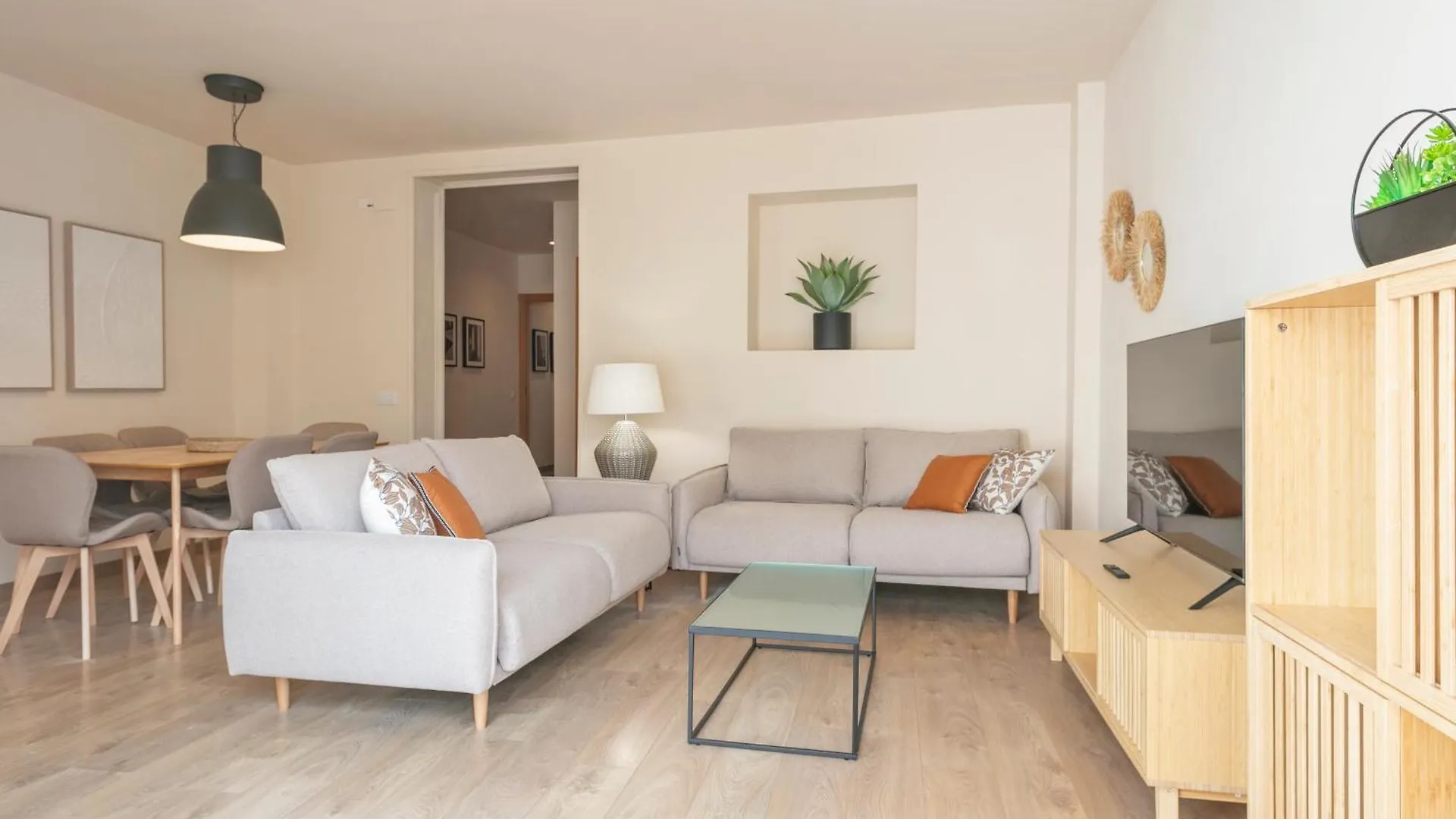 Alcam Galileu P Apartment Barcelona Spain