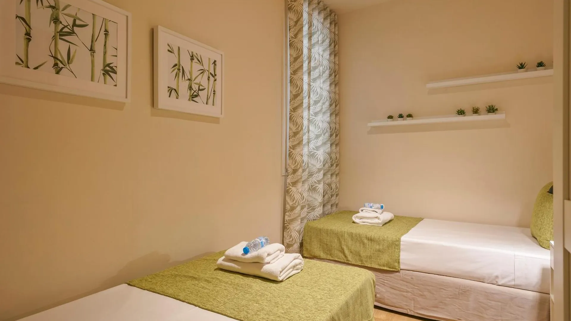Alcam Galileu P Apartment Barcelona